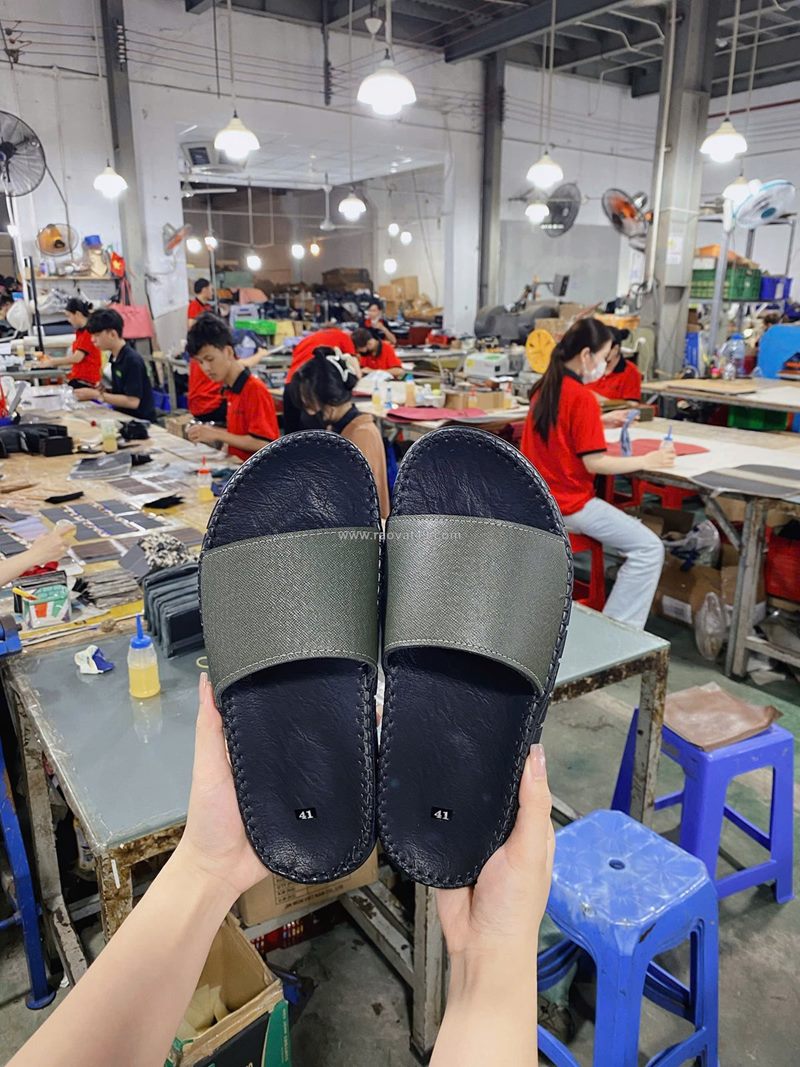 Dép da có sẵn giá sỉ – nhiều mẫu cho sho