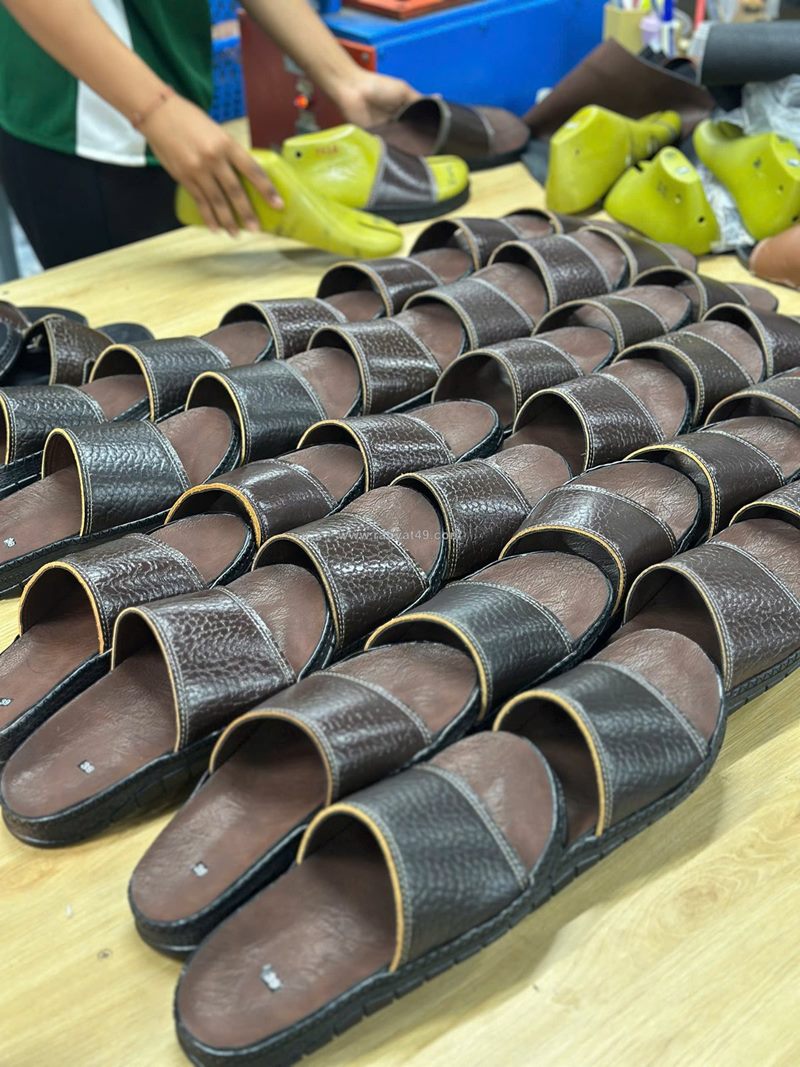 Dép dành cho local brand – gia công theo yêu cầu