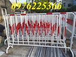 Hàng rào chắn đường di động khổ 1.2m x 2m