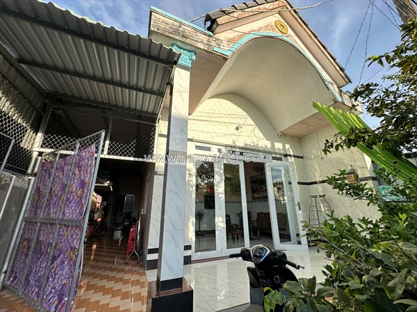 Hot hot - chính chủ cần bán nhà khu dân cư chợ vàm rầy, bình sơn, hòn đất, kiên giang.