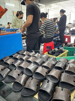 Nguồn hàng dép da cho shop online – nhập linh hoạt