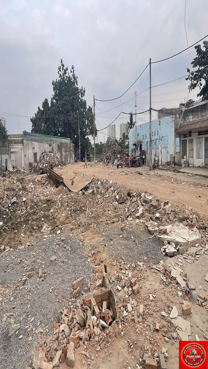 Nhà hẻm tải trường thọ. ngay mặt tiền vành đai 2. với chiều ngang gần 6m, chưa đến 9 tỷ.