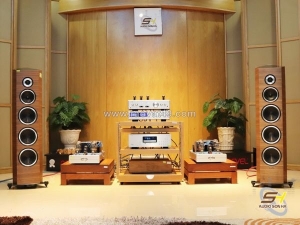Phân biệt ổ cắm điện cao cấp và ổ thường cho dàn âm thanh