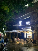 Sang gấp quán cafe trà sữa lê hồng phong q5