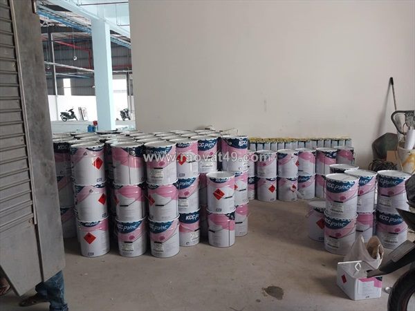 Sơn epoxy kcc et5660 hệ lăn gốc nhựa epoxy/polyamide 09641645 huệ