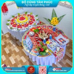 Tone đỏ rực rỡ – mâm cúng đầy tháng đầy ý nghĩa