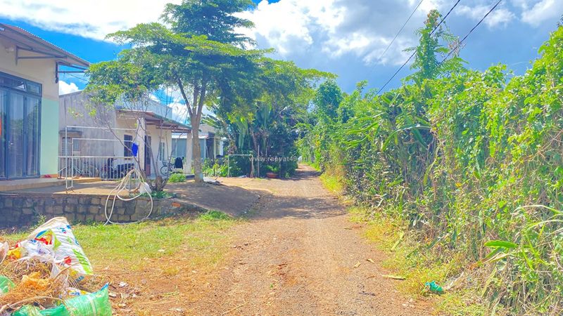 Tổng 1.100m2 có 10m mặt tiền bà huyện thanh quan đức trọng, lâm đồng