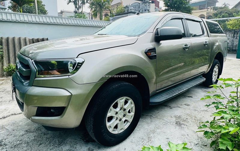Xe bán tải thùng cao ford ranger xls 2016 4x2 at