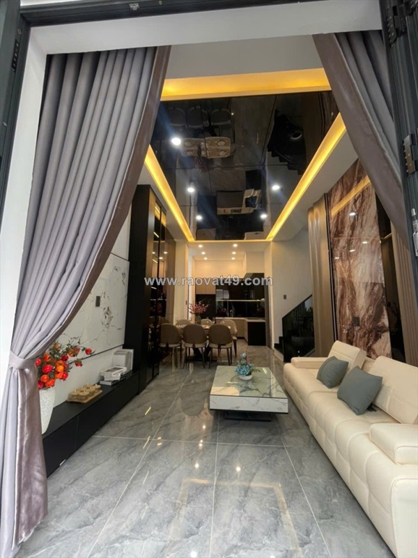 # 2 mặt kiệt gần mt trưng nữ vương 70m2, ngang 6m, 2 tầng xịn sò, nhỉnh 5 tỷ