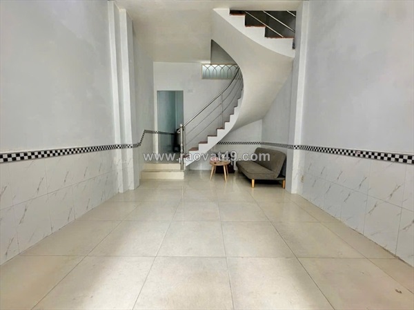 ‼️ 5.5 tỷ có nhà phú nhuận 35m2 - hẻm thông cạnh phan đăng lưu, thích quảng đức