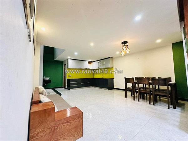 # kiệt 4m thẳng tắp thấy mt hoàng diệu, 60m2, 3.5 tầng cứng đẹp,5.x tỷ