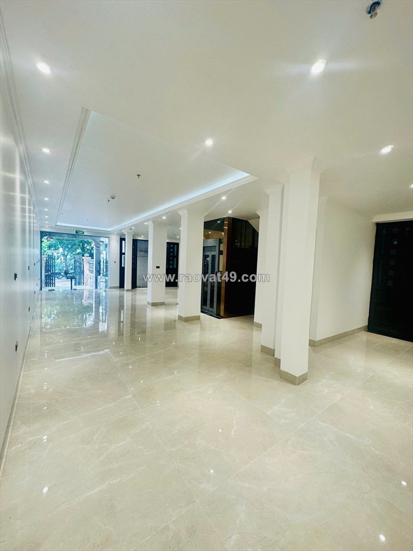 🔅 mặt phố yên hoa, view hồ tây, 108m2 8 tầng thang máy, mt đẹp 6.5m, chỉ 105