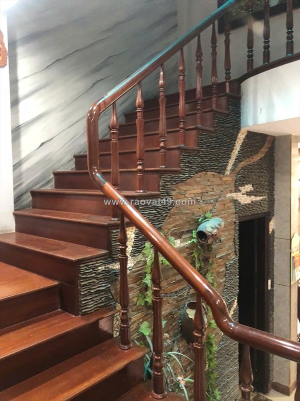 #  mt thi sách, 119m2, ngang 7.8m, 4 tầng, nội thất gỗ cao cấp