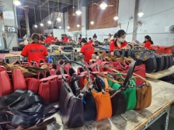 💼 muốn mở shop đồ da? – nguồn hàng ví, túi, thắt lưng da thật – 0822.879.469 (hảo)