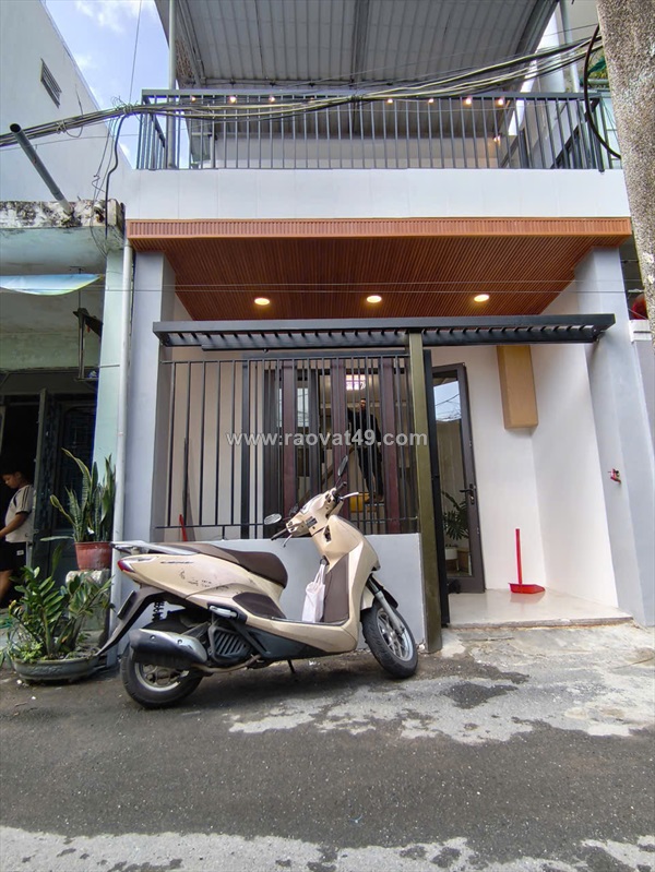 # nhà kiệt 3.5m núi thành đi bộ ra quảng trường 2/9, bãi đậu ô tô, 61.6m2, 2