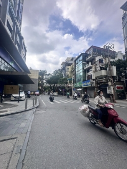 🔅 tòa văn phòng mặt phố thụy khuê, 154m2 8t thang máy, mt 6.1m, 3.5 tỷ/năm 🔅