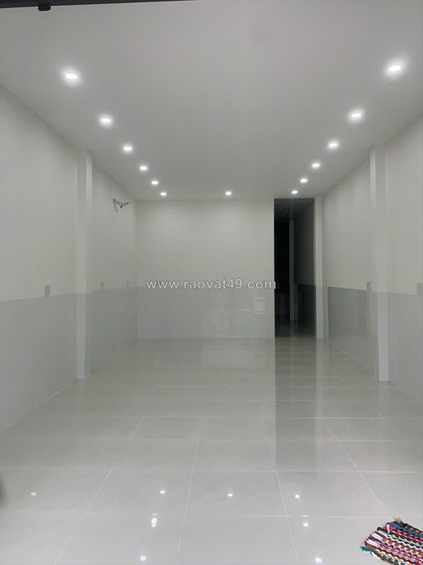 116. cho thuê nhà 12 triệu cách nguyễn văn cừ 50m