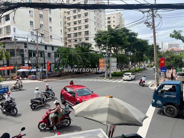 Bán biệt thự 2 mặt tiền phú mỹ hưng - tân mỹ quận 7 - chính chủ: giang giang: