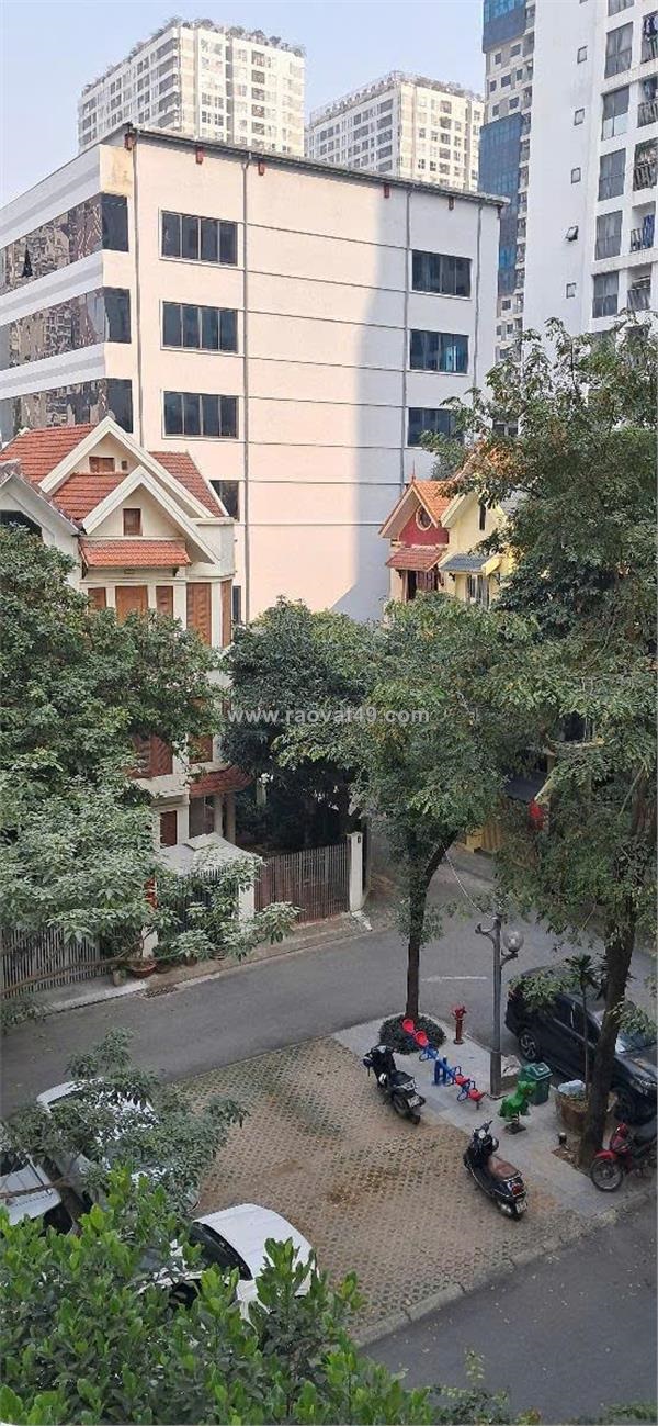 Bán biệt thự  nguyễn huy tưởng 170mx4t, mt8m - chỉ có  căn- bảo vệ ngày đêm