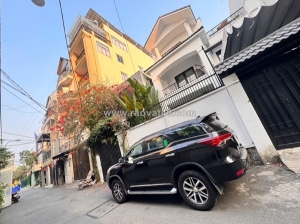 Bán chdv 6 tầng thang máy - căn góc 4 mặt tiền xe hơi đường 2 chiều trường sa,