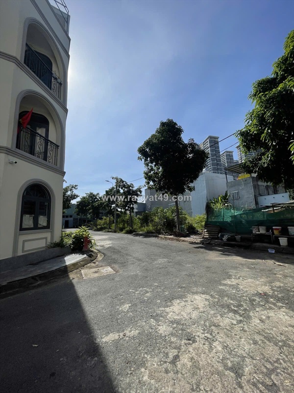 Bán đất 64m2 long bình – đường 6m – sát vinhomes grand park – giá 3.5 tỷ