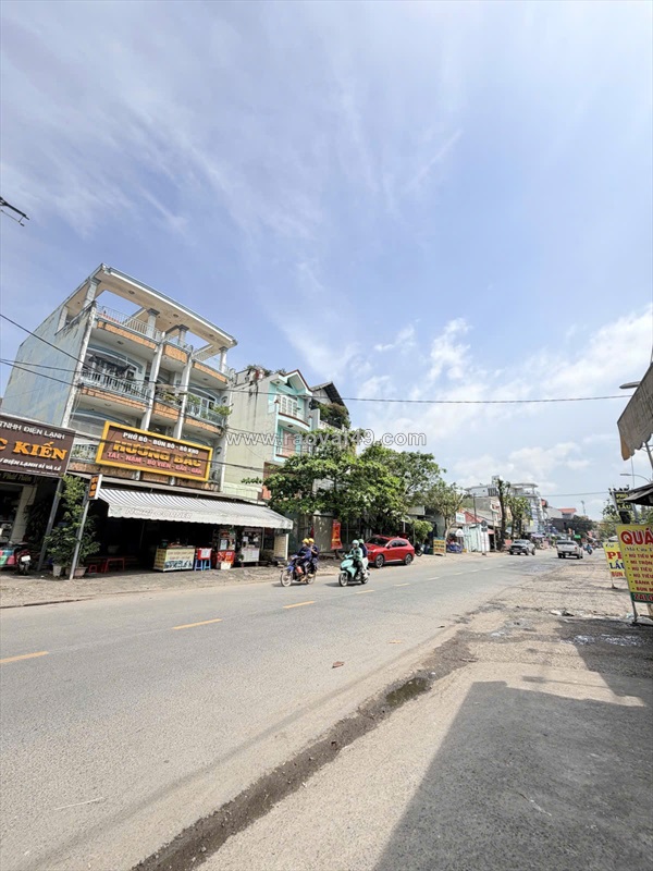 Bán đất hẻm xe hơi tăng nhơn phú a - ngay chợ lã xuân oai - ngang khủng 6.6m