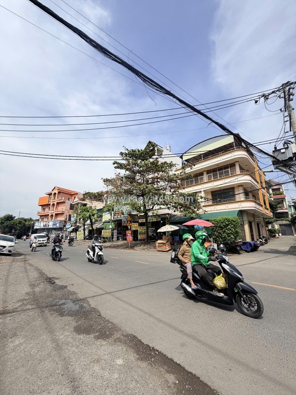 Bán đất hẻm xe hơi tăng nhơn phú a - ngay chợ lã xuân oai - ngang khủng 6.6m