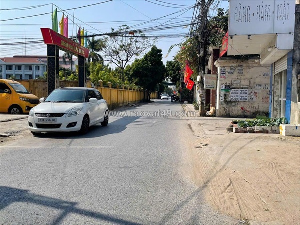 Bán đất mặt đường số 74 kiều hạ - 135m - mặt tiền 4.5 - giá 5.5 tỉ cực đẹp