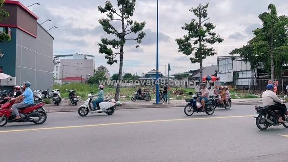 Bán đất mặt tiền đường 24x80m giá 145 tỷ đường lê thị hà