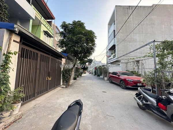 Bán đất ngõ 135 trung lực - 100m - mt 5m - tuyến 2 sau mặt đường - giá 55 tr/m