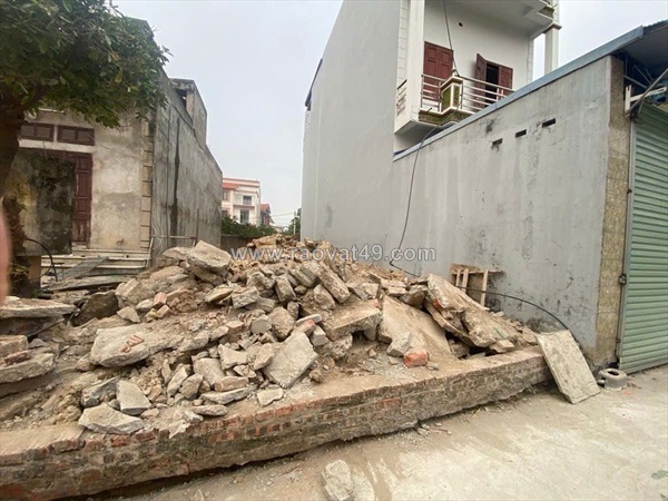 Bán gấp 100m đất đẹp tổ 9, quang minh, mê linh. đất vuông vắn, mặt tiền rộng.