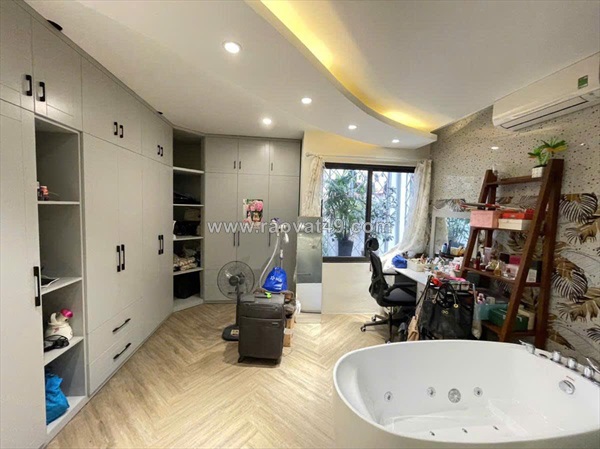 Bán mặt phố quan nhân 85mx5t, mt5m - thang máy nhập - kinh doanh
