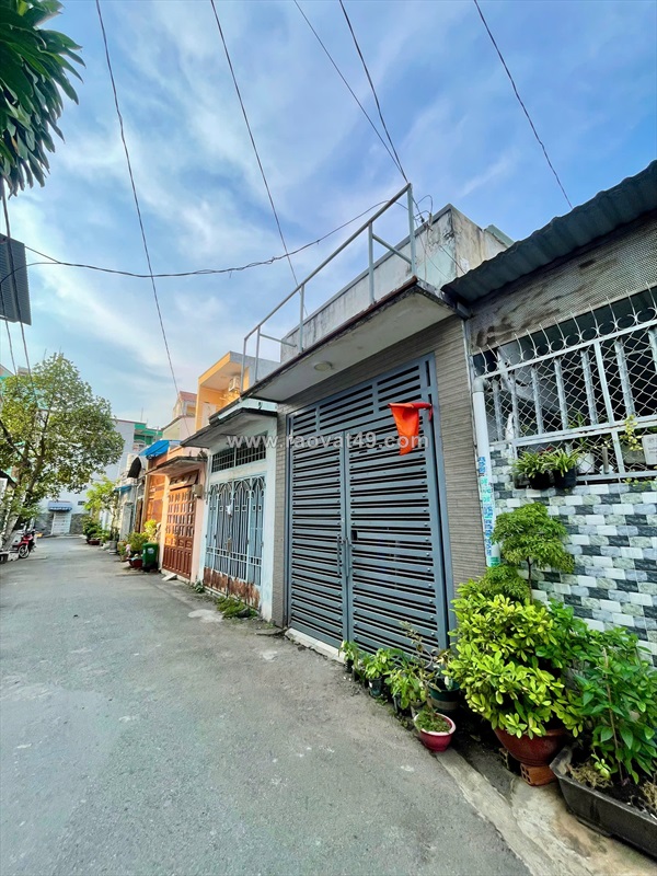 Bán nhà 2 mặt tiền gần lê văn việt hiệp phú quận 9 - 92m2 - đối diện vincom lê