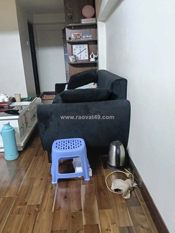 Bán nhà 2 tầng xây đẹp chắc chắn, mặt chợ 5 tầng buôn bán sầm uất, thông các