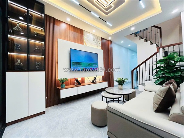 Bán nhà cầu giấy 28m2 x 4 tầng - nhà đẹp ở tết. 28m,4t,nhỉnh 10 tỷ