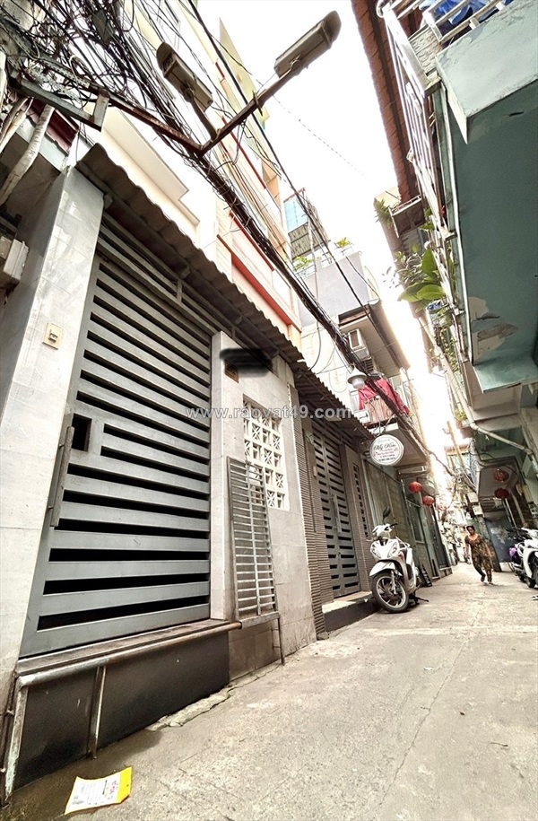 Bán nhà đôi đ. tôn đản- ngang lớn 6.4m- nhà 5 tầng- siêu phẩm- giao thường tôn