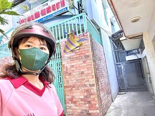 Bán nhà dt hơn 66m2 chỉ 5 đồng 8- đ.nguyễn khoái- giao thương giữa tôn thất