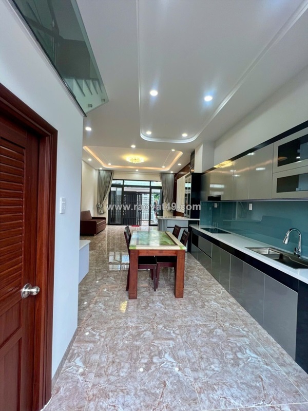 Bán nhà đườg 160 , tăng nhơn phú a, q9, thủ đức, tp hcm. dt 76m2, 3 tầng. giá