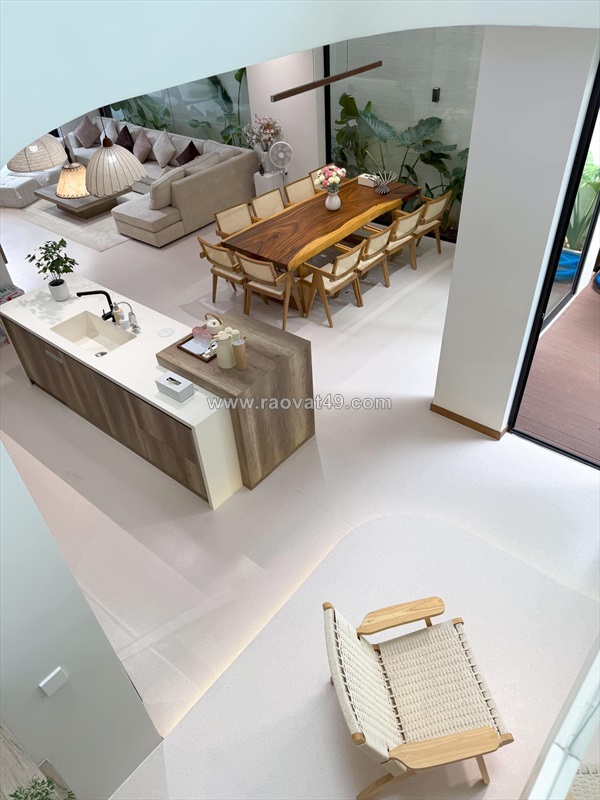 **bán nhà hẻm 373 lý thường kiệt** phường 9 tân bình (5,5*10) 4 tầng