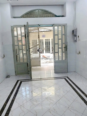 Bán nhà hẻm 769 gần mt phạm thế hiển 3.5*13.5m 2lầu