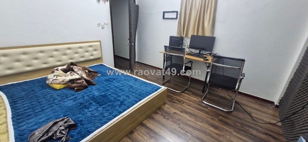 Bán nhà hoàng cầu 45m 4 tầng, sát ô tô tránh giá hấp dẫn