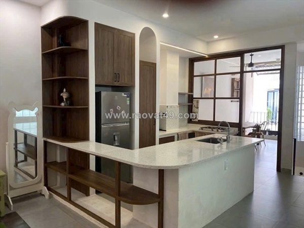 Bán nhà hxh trương công định, p.14, tân bình (4,5x20m) 5 tầng