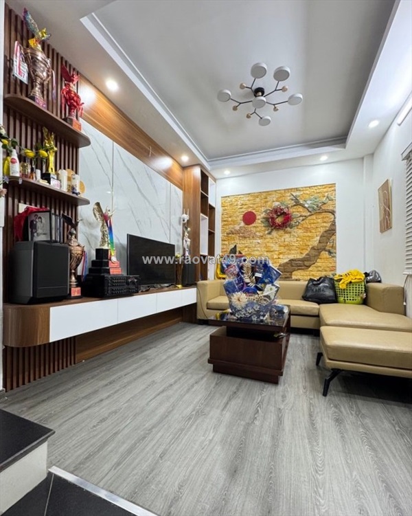 Bán nhà kim giang, hoàng mai, ô tô, kinh doanh, 3 thoáng, 37m2, 8.6 tỷ(ctl)