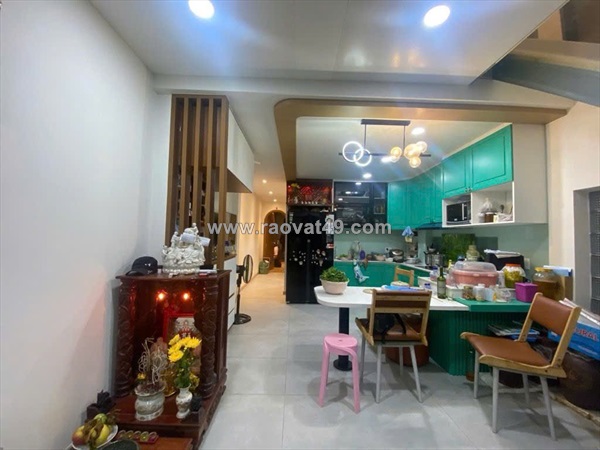 Bán nhà lô góc hxh 6m lũy bán bích tân phú 60.6m2, 2 tầng, 2 pn giáp tân bình