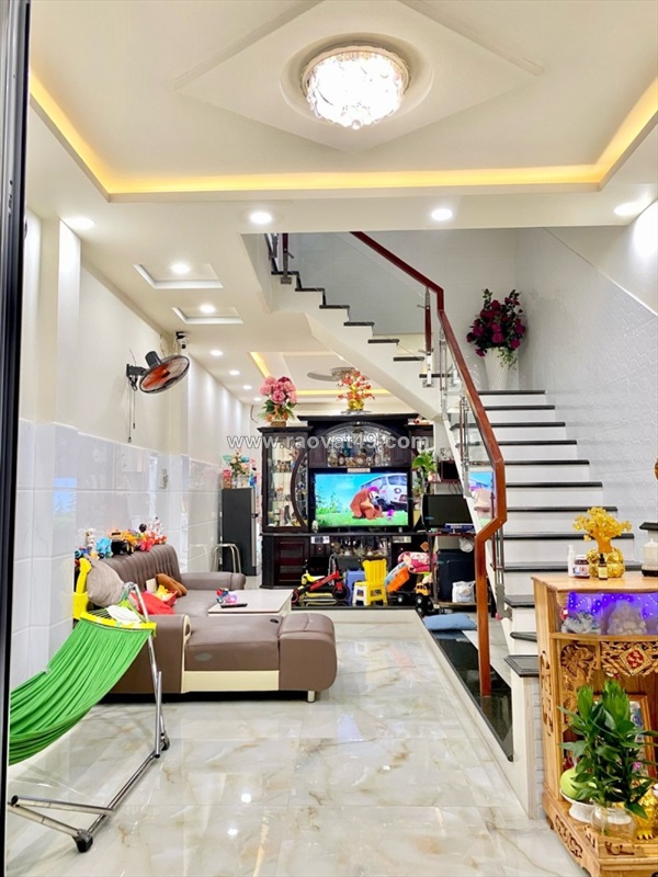 Bán nhà mặt phố đường  đại lộ 3, phước bình, q9, thủ đức, tp hcm. dt  82m2, 3
