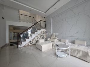 Bán nhà mặt phố đường số 28, phường cát lái, q2, tp hcm. dt 76m2, 4 tầng, sh.