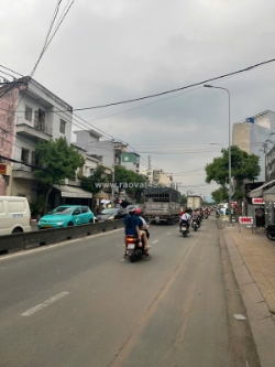 Bán nhà mặt tiền 10x25m giá 23 tỷ đường nguyễn thị sóc