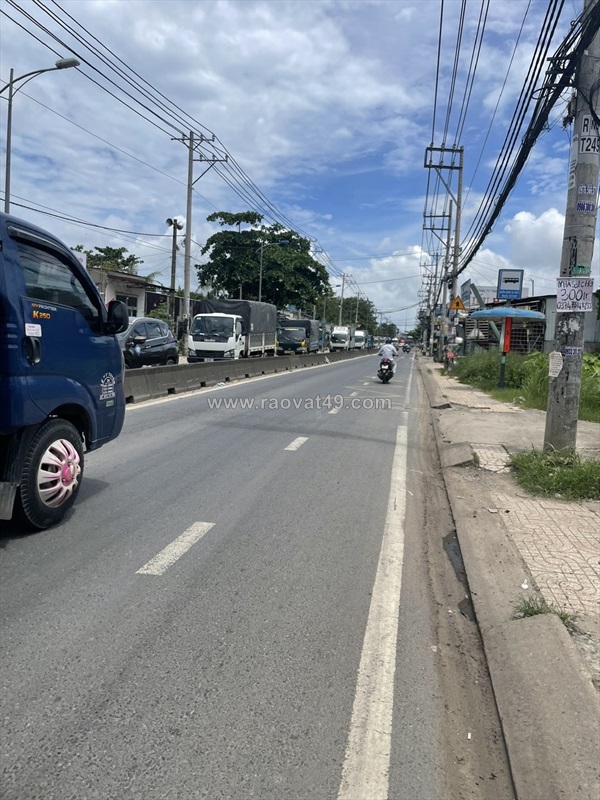 Bán nhà mặt tiền 10x60m giá 13 tỷ đường nguyễn văn bứa
