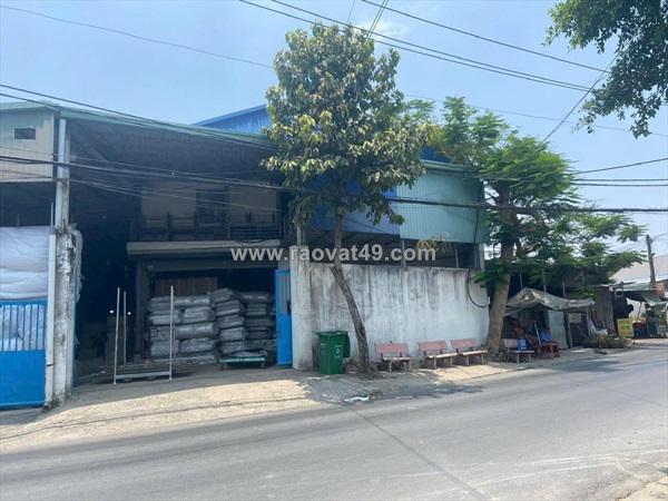 Bán nhà mặt tiền 13,5x40m giá 16 tỷ đường 12m dương công khi
