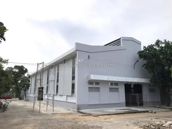 Bán nha mặt tiền 8.3m2 gia 175 tỷ đường dương công khi